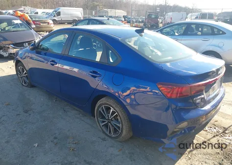 2023 Kia Forte Lxs z USA, uszkodzony, nr VIN 3KPF24AD0PE640949